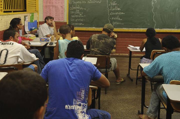 Encceja 2026: prazo de inscrição gratuita termina nesta sexta-feira