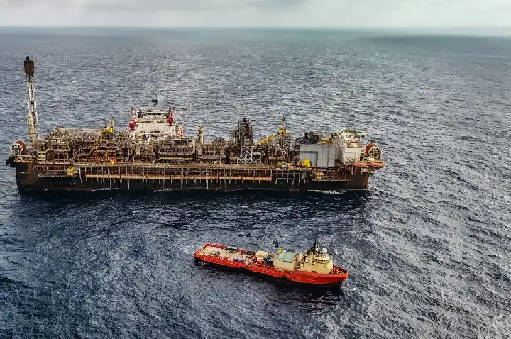Leilões de petróleo em outubro terão recorde de áreas em disputa
