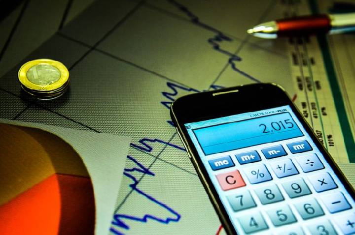 Mercado reduz previsão da inflação para 4,36% este ano