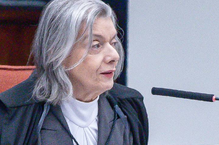 Ministra rejeita ação que pedia transporte interestadual na eleição