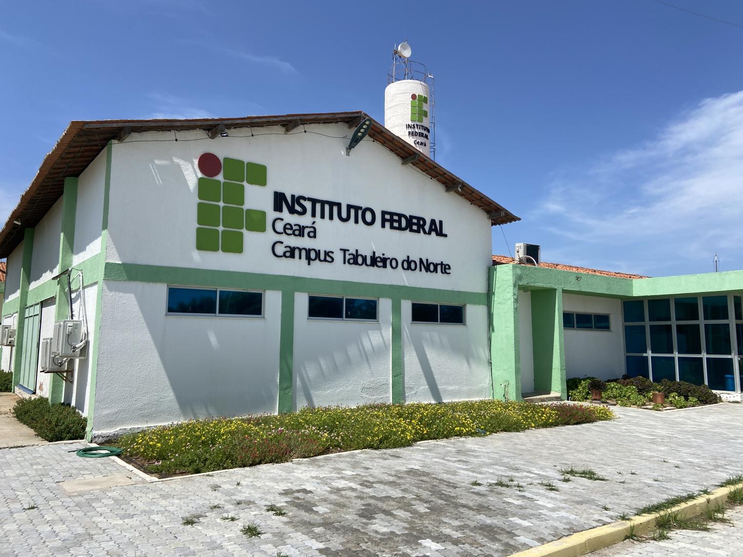 ADMINISTRAÇÃO DE EMPRESAS: IFCE abre seleção para professor substituto em Tabuleiro do Norte