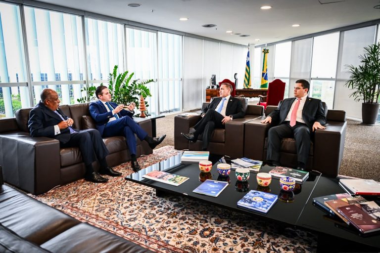 Motta defende segurança das urnas e destaca papel da Justiça Eleitoral na democracia